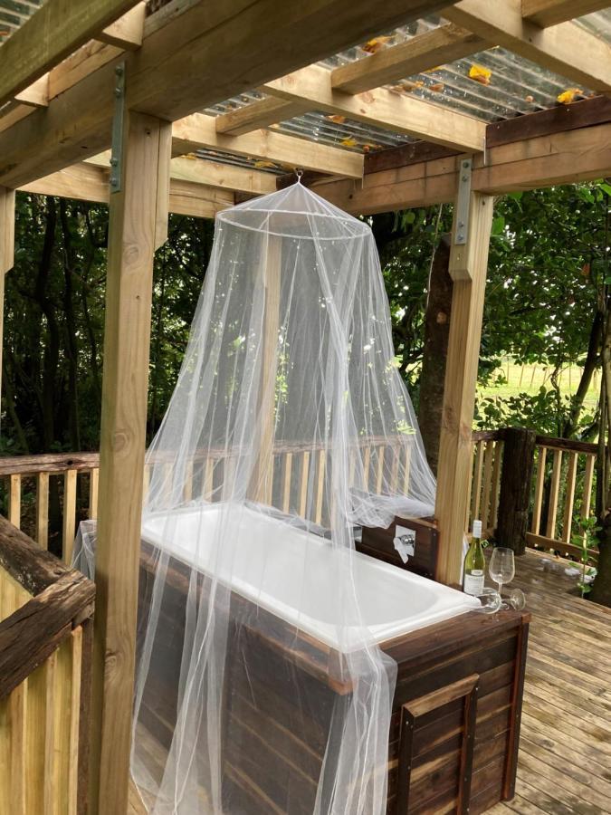 Вилла The Treehut Ohauiti Экстерьер фото