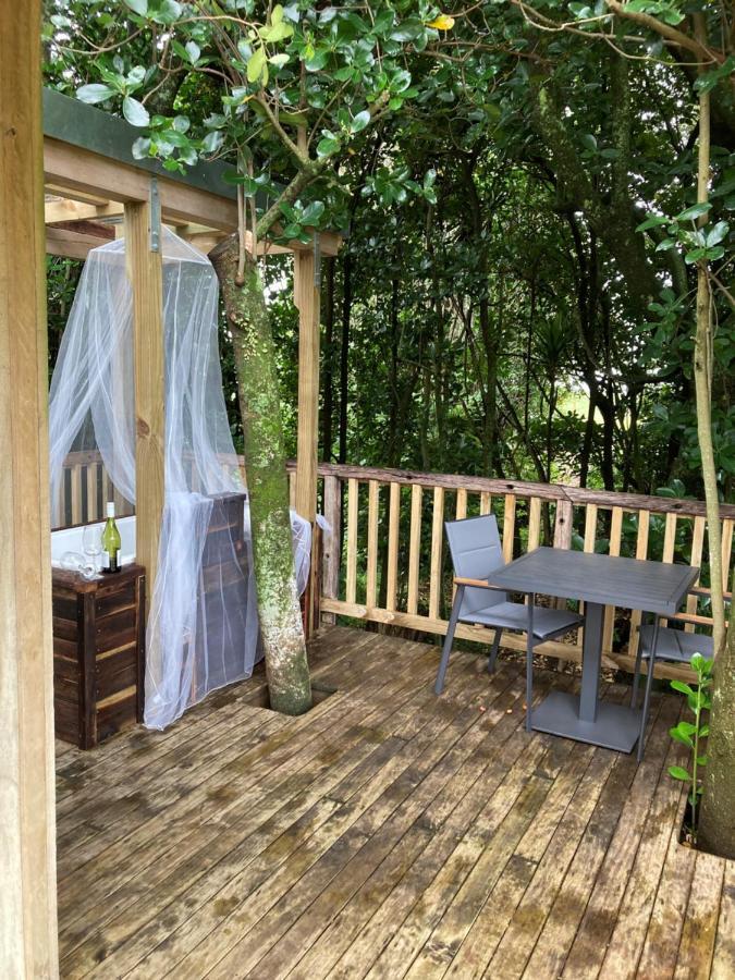 Вилла The Treehut Ohauiti Экстерьер фото